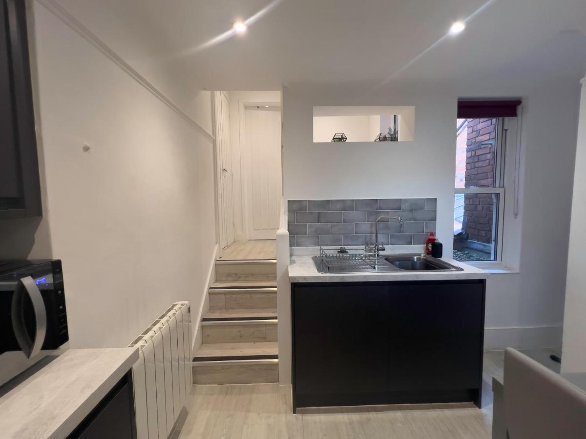 The Dragon Pad Boutique Apartment Royal Tunbridge Wells Ngoại thất bức ảnh