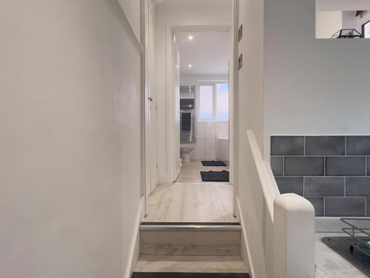 The Dragon Pad Boutique Apartment Royal Tunbridge Wells Ngoại thất bức ảnh