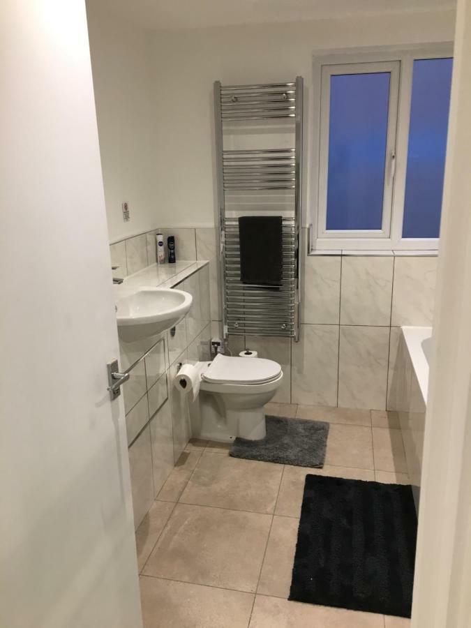 The Dragon Pad Boutique Apartment Royal Tunbridge Wells Ngoại thất bức ảnh